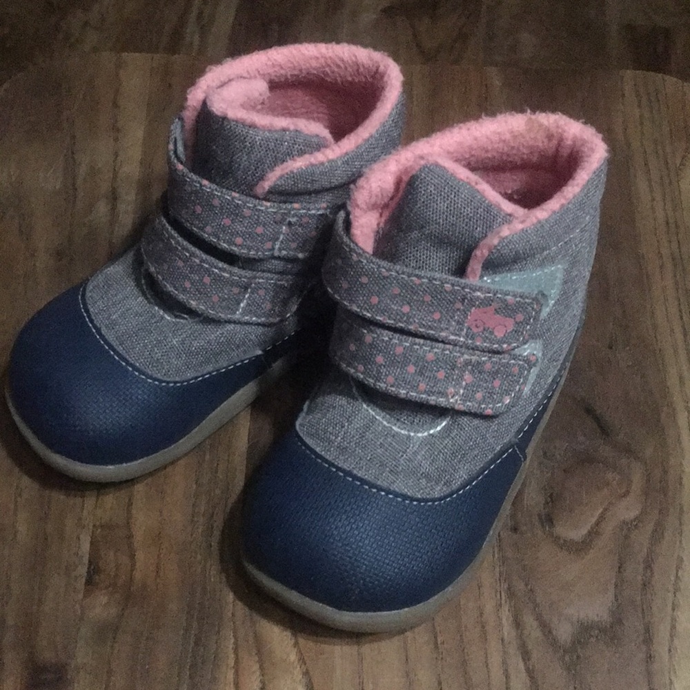 See Kai Run Baby Toddler Girl Boots size 7